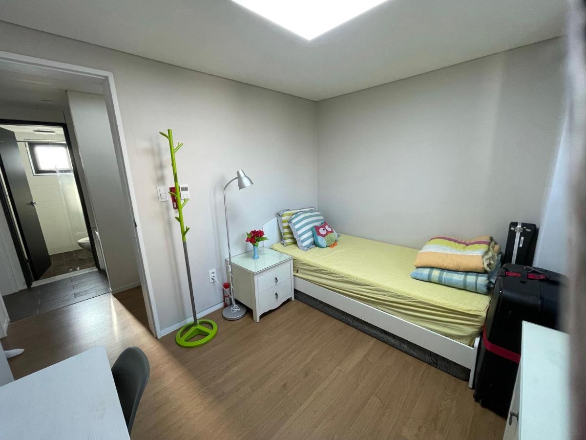Dream Comfort Seoul Exterior photo